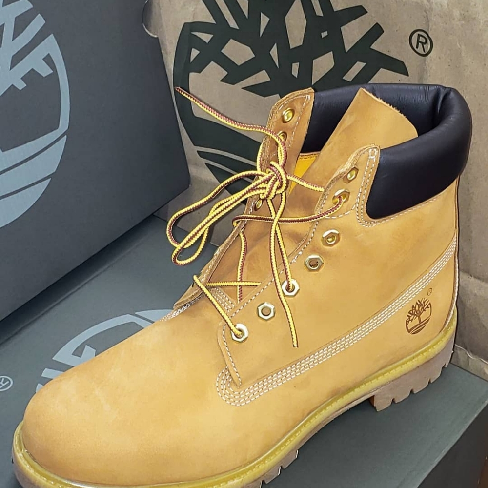Boots - Picture 1 of 3